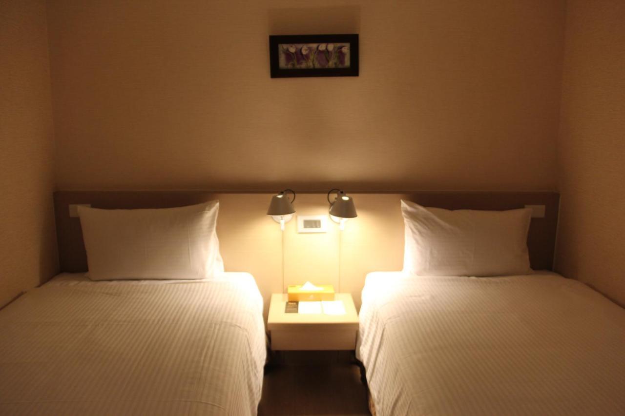 Mellow Fields Hotel Taipei Exterior photo
