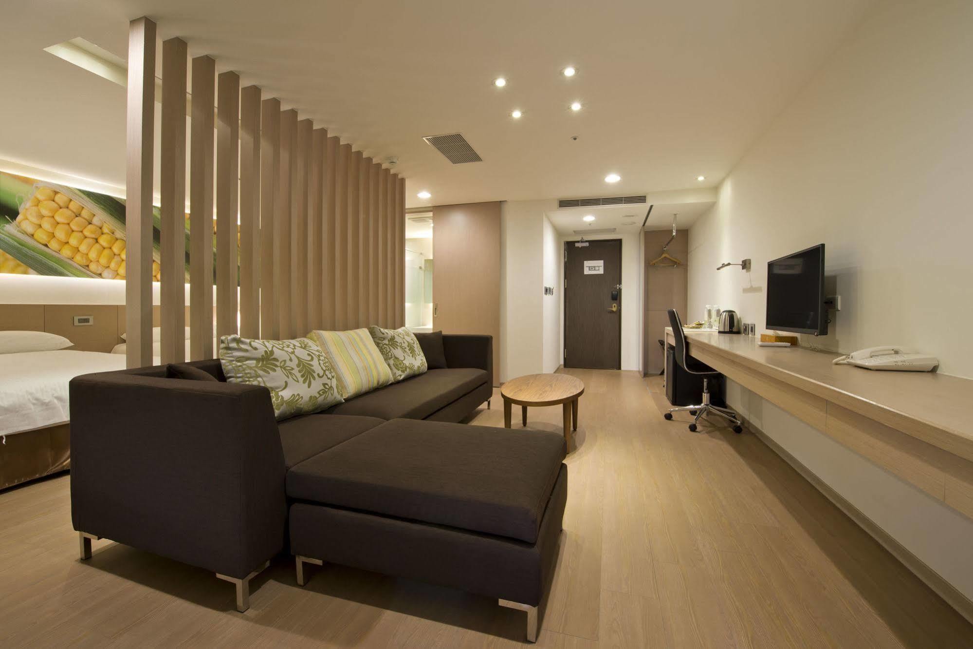Mellow Fields Hotel Taipei Exterior photo